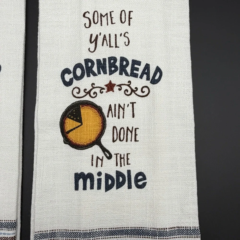 Cracker Barrel Set Of Two Cotton Kitchen Tea Towels Cornbread Ain't Done Quote